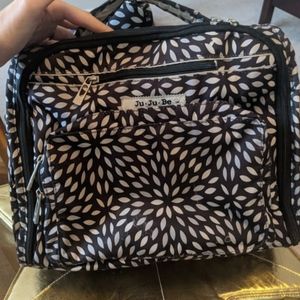 Ju-Ju-Be Better Be Messanger Diaper Bag